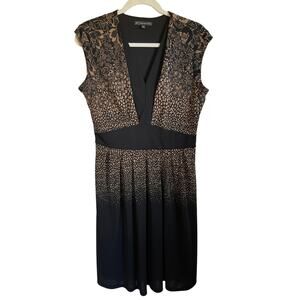 Adrianna Papell Dress Sz M V-Neck Black Tan Lined Sleeveless Stretch Career
